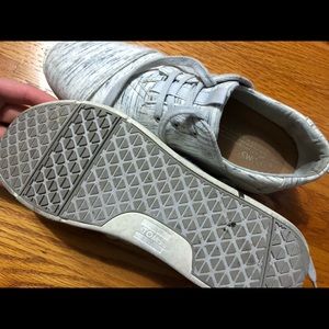 Toms Shoes - TOMS del ray sneaker lace up Toms Shoes - TOMS del ray sneaker lace up
